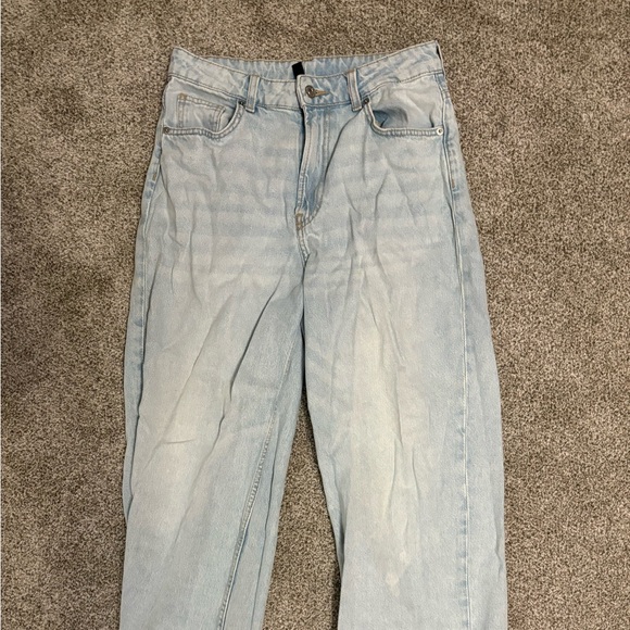 H&M Denim - H&M Divided Light Blue Jeans